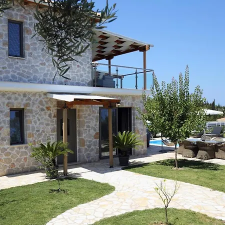 Goudis Villa *