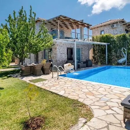 Goudis Villa *