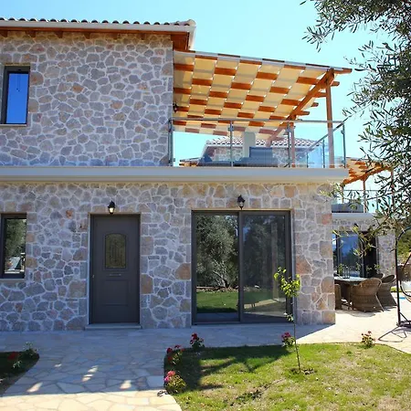 Goudis * Tsoukaládhes